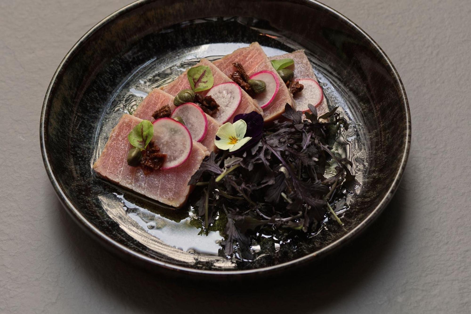 Monasty, Thessaloniki, Autograph Collection Hotell Eksteriør bilde Tuna sashimi