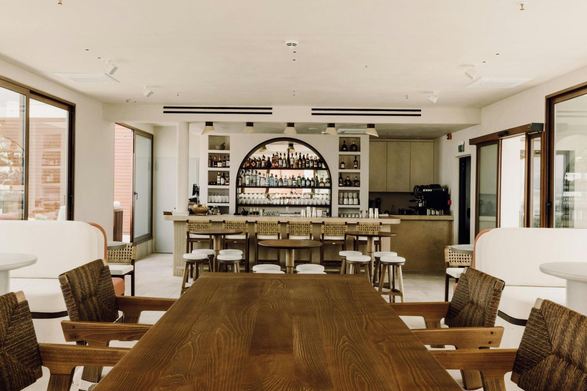Monasty, Thessaloniki, Autograph Collection Hotell Eksteriør bilde The bar at the 21 Club